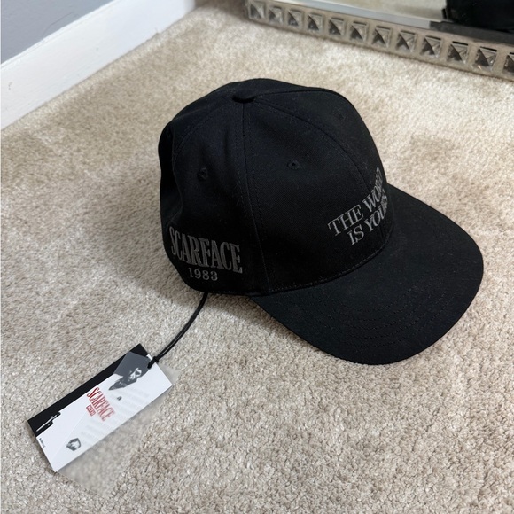 Kith x scarface the world is yours hat